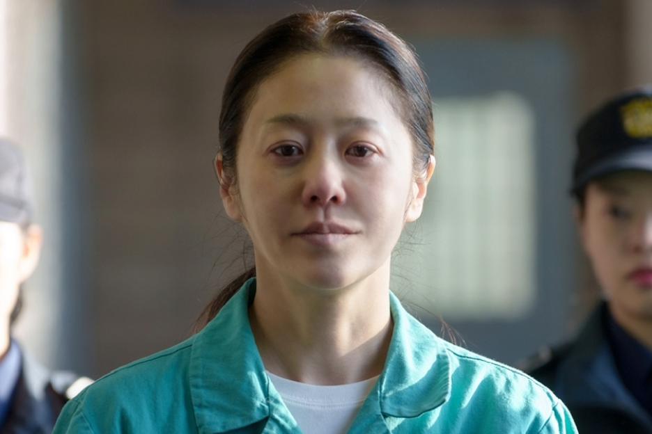 Go Hyun Jung Transforms Into A Death Row Inmate In “Queen Mantis”