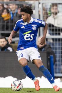 Andrey Santos of Strasbourg in action during a soccer match.