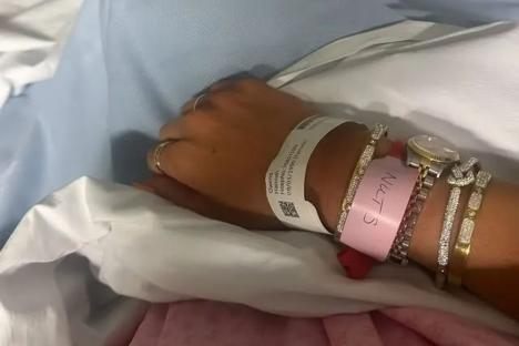 Love Island star rushed to hospital as she sparks concern with A&E snap, saying ‘this is hell’