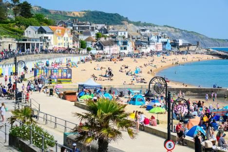 Millions of Brits warned over ‘water shortage’ with fears of drought after temperatures soar to 27C