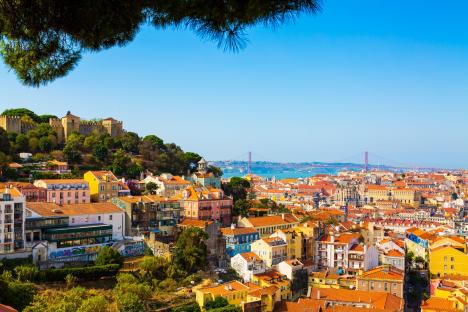 Popular European capital to get 14 ‘quiet zones’- and tourists can be fined up to £1,700 for being too noisy
