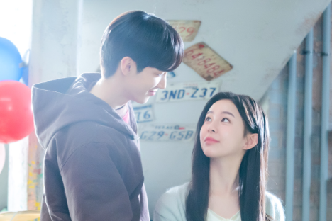 Ha Yoo Joon And Park Ji Hu Share A Sweet Piano Duet In “Spring Of Youth”