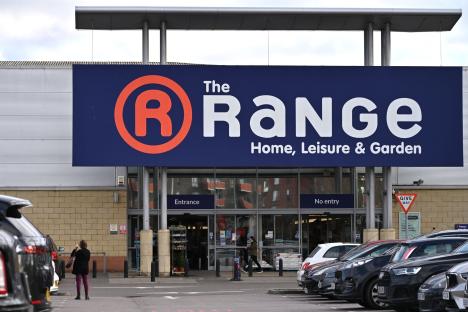 Parents are scrambling to The Range to nab new kids’ toys – there’s inflatables, swimming pools and up to 40% off