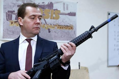Putin’s top stooge rages European troops in Ukraine will ‘return in coffins’ as plans drawn up for peacekeeping force