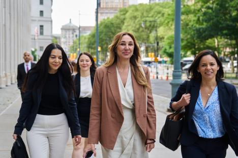 Boss ordered employees to ‘have sex with each other to relieve work tension’ in bizarre ritual