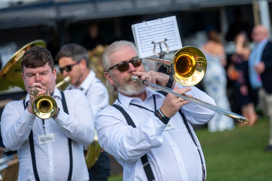 Doncaster Cup Day 2024