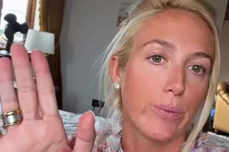 ‘Molly-Mae needs to take a leaf out of Paris Fury’s book’ say fans as ‘super mum’ reveals everything she’s done in 1 day