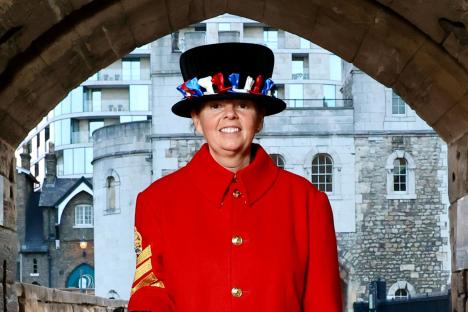 Historic moment female Beefeater locks Tower of London for first time in 700 years in ‘fabulous honour’