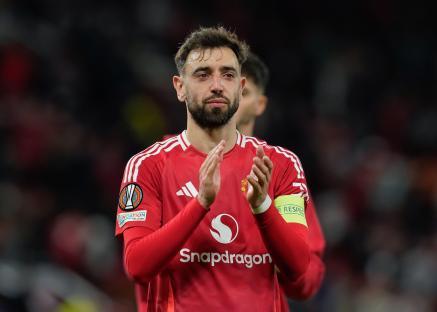 Bruno Fernandes of Manchester United applauding fans.