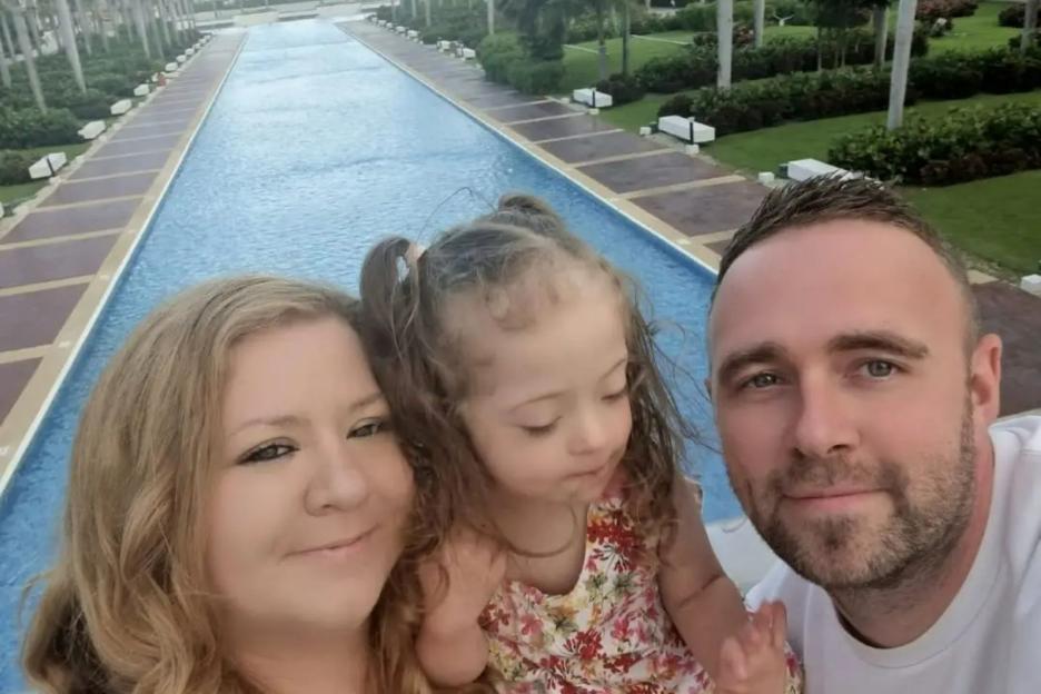 I’m a ‘comper’ queen and bagged £50k of prizes in a YEAR & a free Caribbean wedding… how ANYONE can win £1,000s too