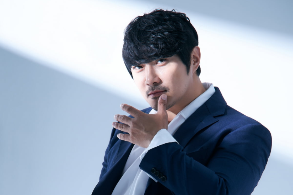 Singer KCM And His Wife Expecting Their Third Child