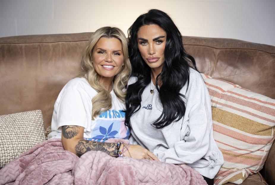 Katie Price and Kerry Katona sitting on a couch.