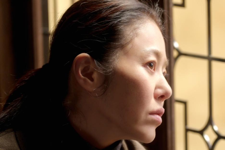 Go Hyun Jung Is A Mysterious Serial Killer In Upcoming Drama “Queen Mantis”