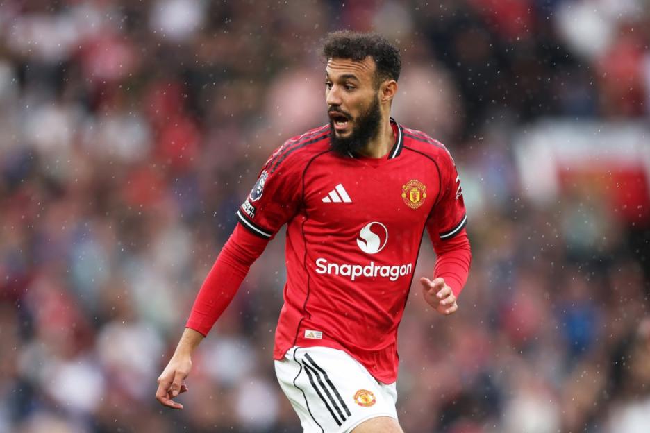 ‘Now I’m retired’ – Man Utd star takes up sea fishing but quits just three days later