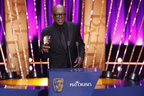 Lennie James accepting a Leading Actor award.