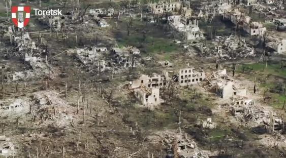 Aerial view of the destroyed town of Toretsk, Ukraine.