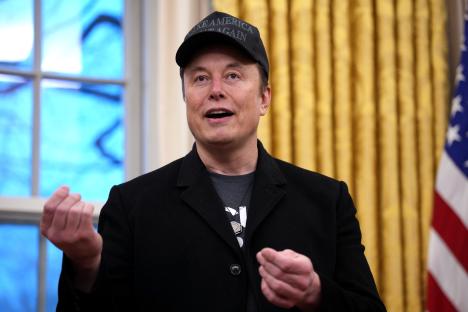 Elon Musk speaking at an executive order signing in the Oval Office.