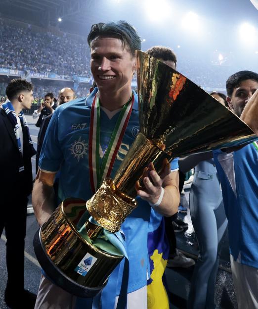 Serie A - Napoli v Cagliari