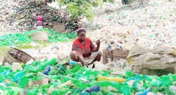 PET bottle collectors, scavengers accuse Delta Govt of fraudulent registration