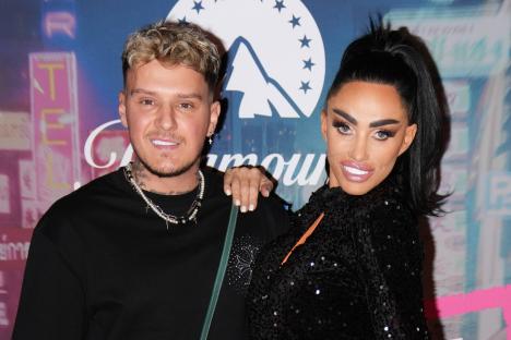 Katie Price’s boyfriend JJ Slater UNFOLLOWS Conor McGregor after she was pictured partying with him in Ibiza