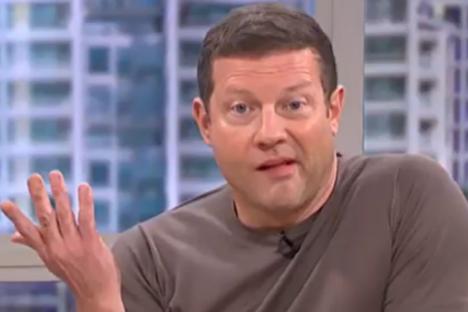 Watch the very awkward moment This Morning’s Dermot O’Leary is completely blanked by guest chef