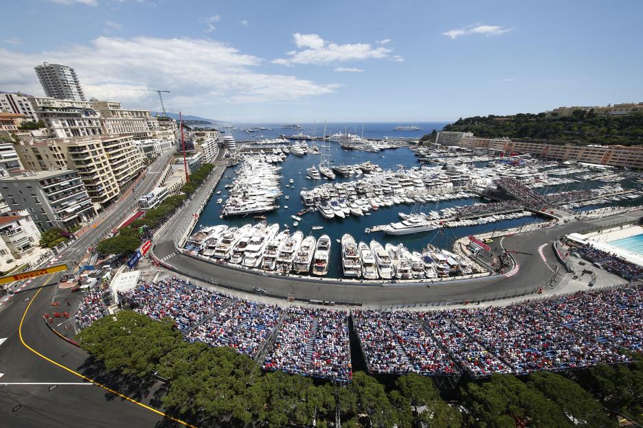 Ultimate Fan’s Guide: Score the Best F1 Travel Deals and Tickets for the 2025 and 2026 Grand Prix!