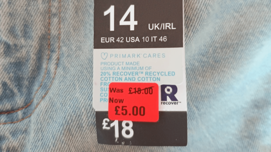 Shoppers run to Primark for the ‘comfiest jeans you’ve ever worn’ as they’re slashed to £5 in sale