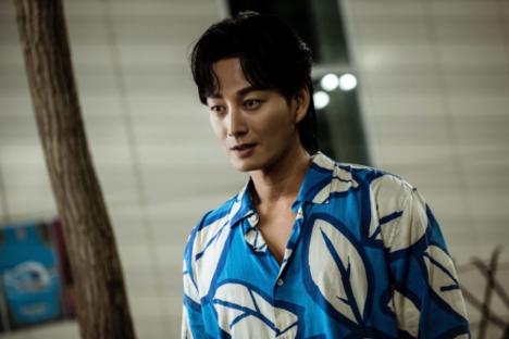 Lee Hyun Wook Transforms Into A Ruthless Fight Club Mastermind In “Shark: The Storm”