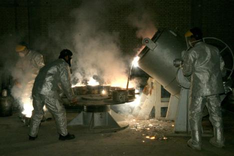 US & Israel’s blitz on Iran ‘is just weeks away’ as Trump’s nuke deadline nears… & it will ‘just be first blow’