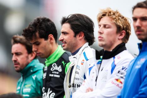 F1 star slapped with £17,000 fine following Japan GP after suffering medical issue