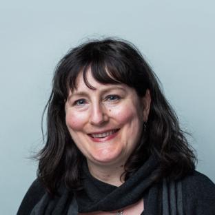 Headshot of Rebecca Chapman.