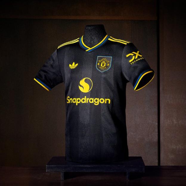 Manchester United's away kit.