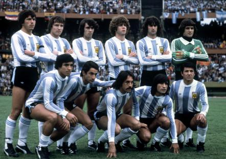 Luis Galvan dead aged 77: Tributes pour in as Argentine World Cup winner dies just two weeks after legendary team-mate