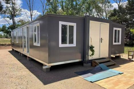 AliExpress is selling a ‘dream tiny home’ for £5.4k and it comes with ‘three spacious bedrooms’ and ‘stylish bathroom’ 