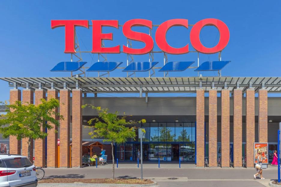 I work at Tesco head office & F&F is launching a huge 25% off sale – the exact day to head in store for bargain clothes