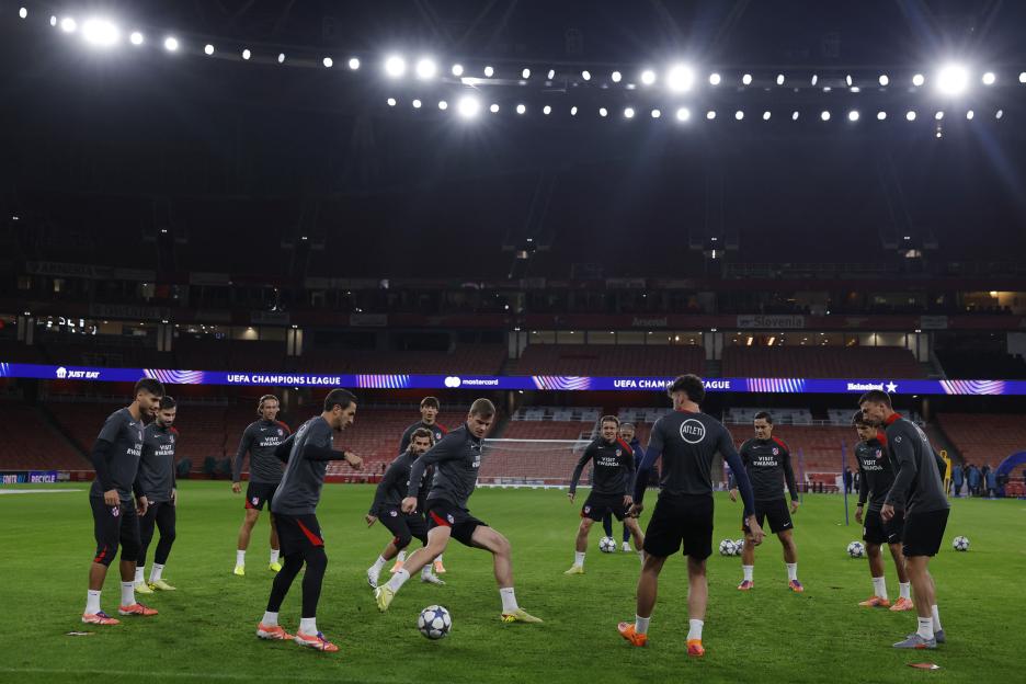 Atletico Madrid Files Complaint Against Arsenal Over Chilly Showers at the Emirates