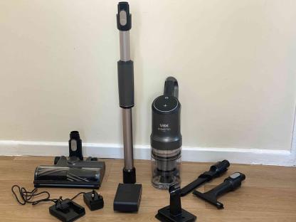 Vax HomePro Plus cordless vacuum and accessories.