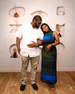 Lauretta and Zekeri’s Reunion on a Bus Trip Led to Their Fairytale