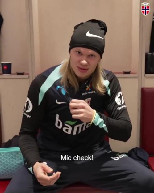 Check Out the Funny Moment When Man City's Erling Haaland Asks His Teammate, 'Have You Been Drinking?' in Training Clip!