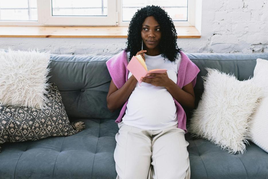 Titilade Ilesanmi: A Letter to Every Mom Trying to Fit Into Clothes That No Longer Fit Her