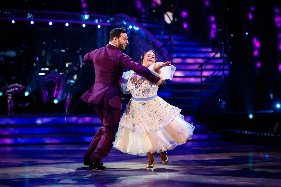 Ellie's Stunning Comeback on Strictly: Overcoming Concerns After Her Live Debut!