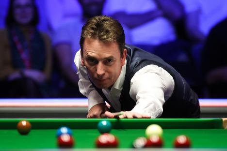 I won three snooker World Championships with a £2 cue – I told the seller my mum couldn’t afford to pay a fiver for it