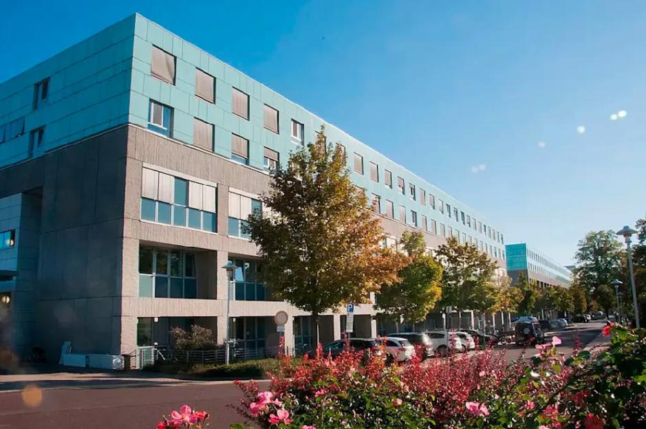 NINTCHDBPICT001036103270