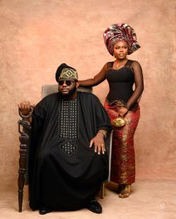 Lauretta and Zekeri&#8217;s Reunion on a Bus Trip Led to Their Fairytale 3
