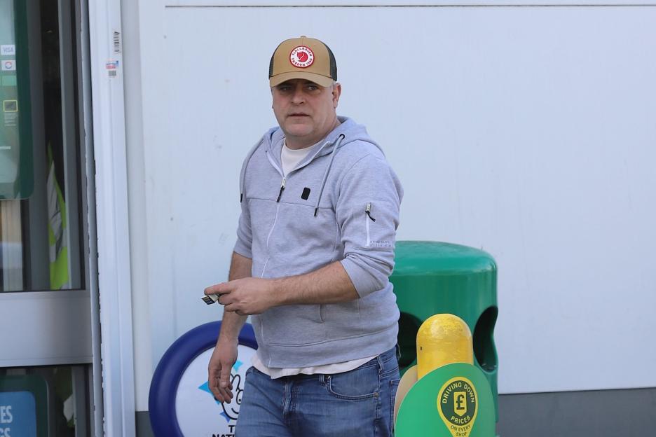Coronation Street star Simon Gregson fuels marriage split rumours as he’s spotted without wedding ring