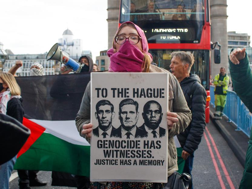 Pro-Palestine Protesters Block Tower Bridge on October 7 Anniversary, Chanting Against 'Genocide'
