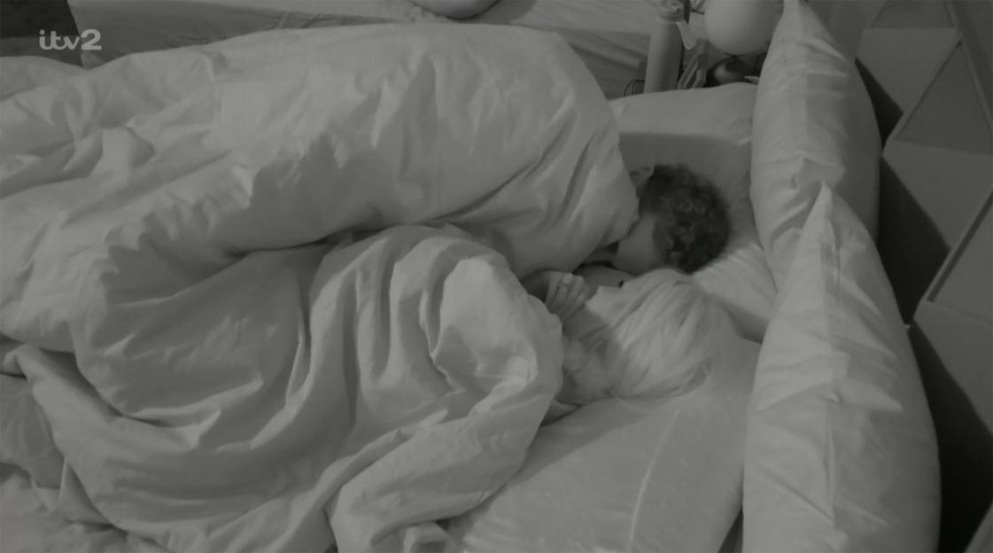 Big Brother Fans React: 