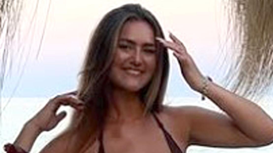 England cricket legend’s granddaughter stuns in bikini on holiday in Mallorca as fans say ‘I’m obsessed with you’