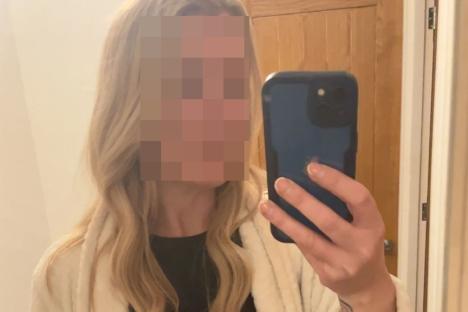 DWP adviser filmed exposing her boobs and flashing fans on porn site while working from home