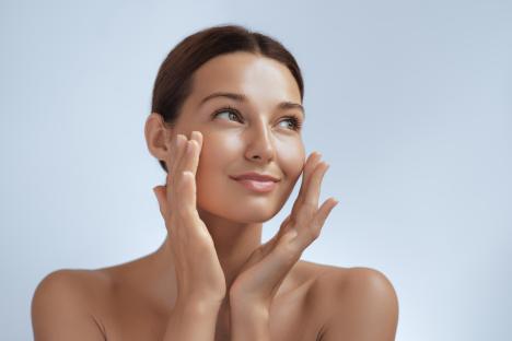 Inside controversial ‘caveman’ skincare routine which costs nothing but risks painful side effects